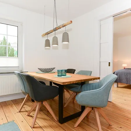 Apartment Badestrasse 72